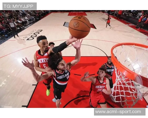 申京谈比赛表现强调团队合作的重要性与队友的支持